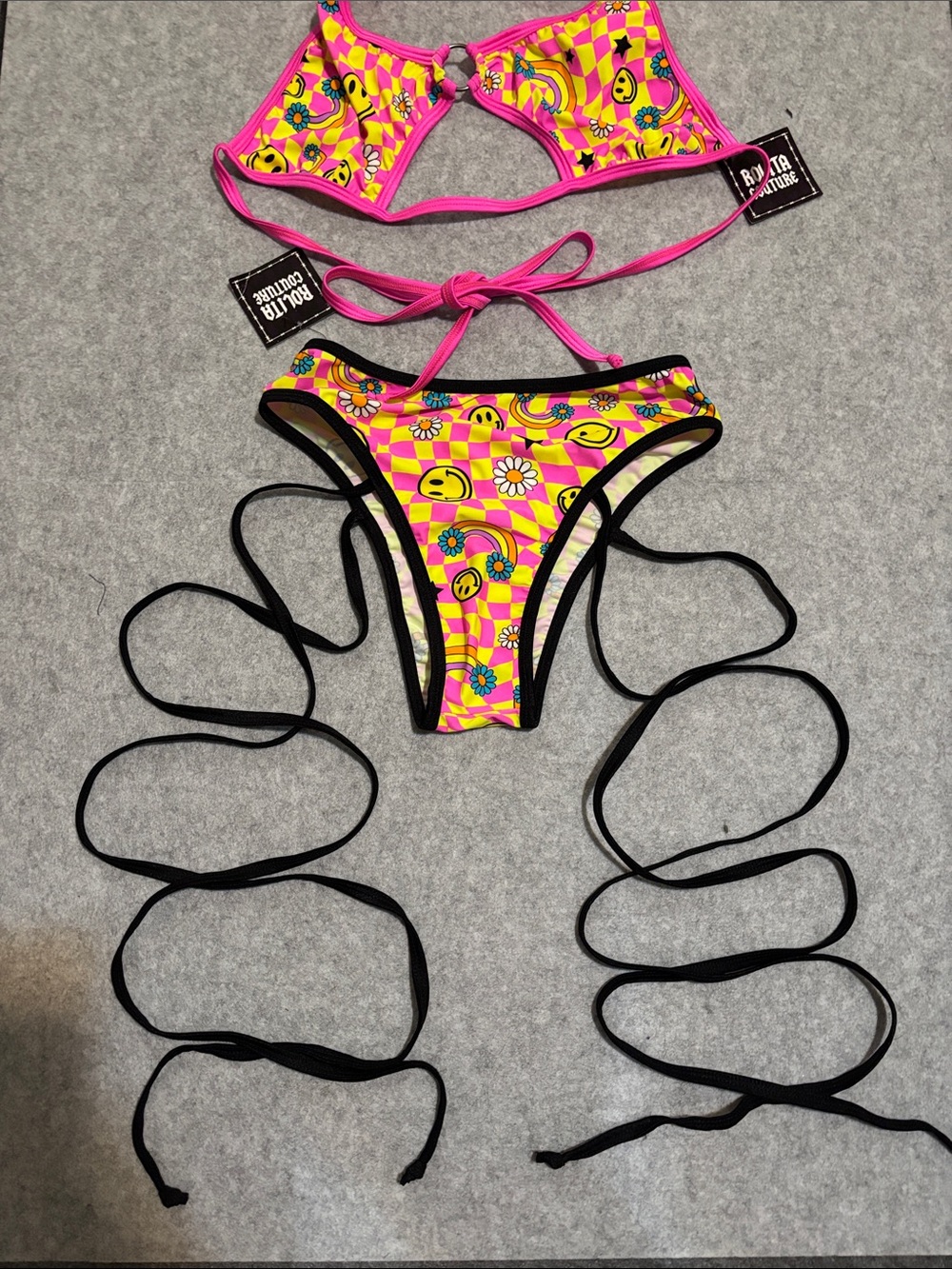 Rolita Couture x iHeartRaves Smiley Checkered Rainbow Daisy Rave Set